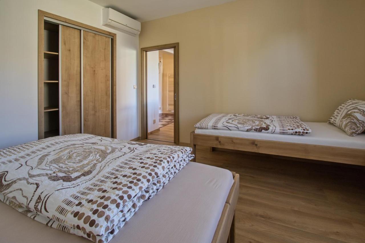 Apartmany Bejby Turnov Extérieur photo